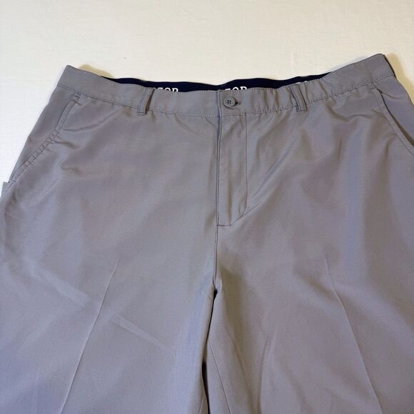 IZOD Golf Swing Flex Gray Chino Shorts Mens Size 40‎ Breathable Lightweight - Picture 3 of 13